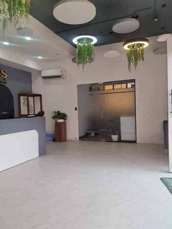Office Space for Rent in Sector 63, Noida