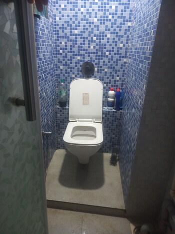 1.5 BHK Flat for Rent in Kapad Bazar, Mumbai