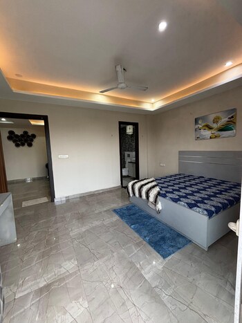 1 BHK Builder Floor for Rent in Sector 40, Gurgaon
