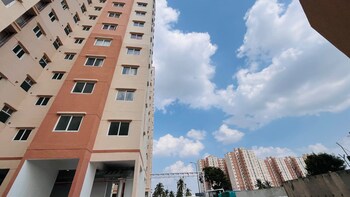 Shriram 107 South East