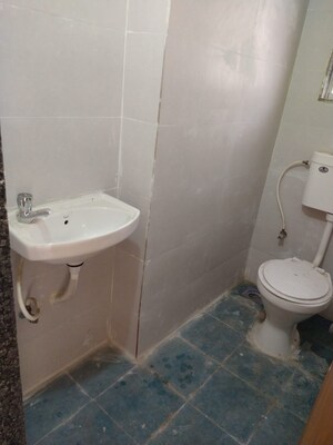 Bathroom in 2 BHK Apartment at Ashish CHS Andheri, Andheri West – for Rent