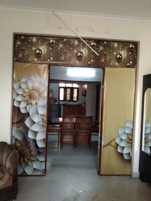 Living Room in 3 BHK Villa at Sector 23 – for Rent