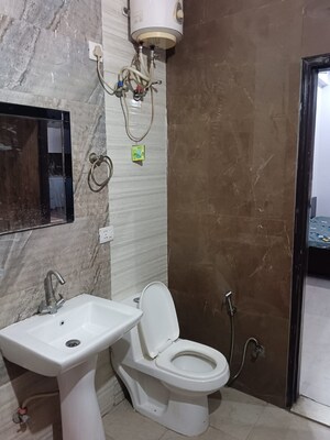 Bathroom in Studio Builder Floor at Sector 39 – for Rent
