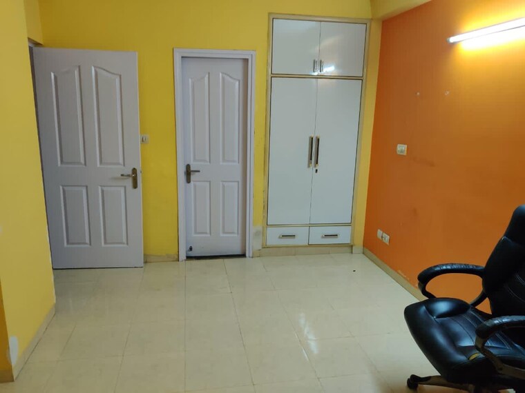 Bathroom, tulip-orange 3 Bedroom 1437 Sq.Ft. Apartment In Sector 70 Gurgaon 10770489