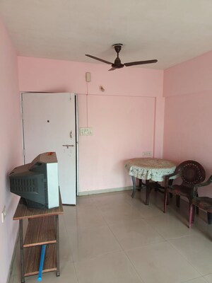 Room in 1 BHK Apartment at Manas Ashmit Residency, Undri – for Rent