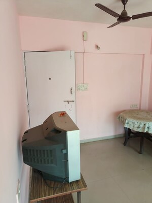 Room in 1 BHK Apartment at Manas Ashmit Residency, Undri – for Rent