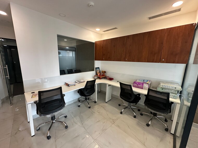 Team Area, spaze-itech-park Commercial Office Space 500 Sq.Ft. In Sector 49 Gurgaon 10770500