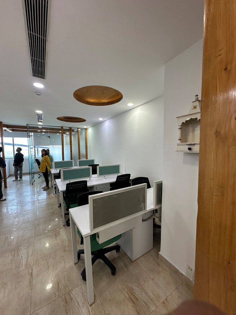 Gym, spaze-itech-park Commercial Office Space 1000 Sq.Ft. In Sector 49 Gurgaon 10770512