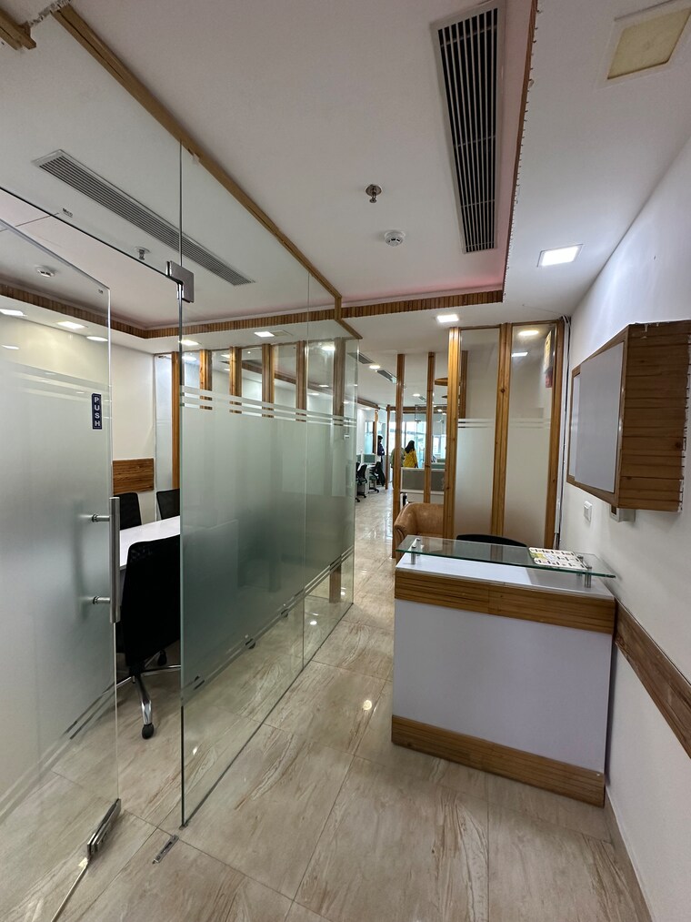 Kitchen, spaze-itech-park Commercial Office Space 1000 Sq.Ft. In Sector 49 Gurgaon 10770512