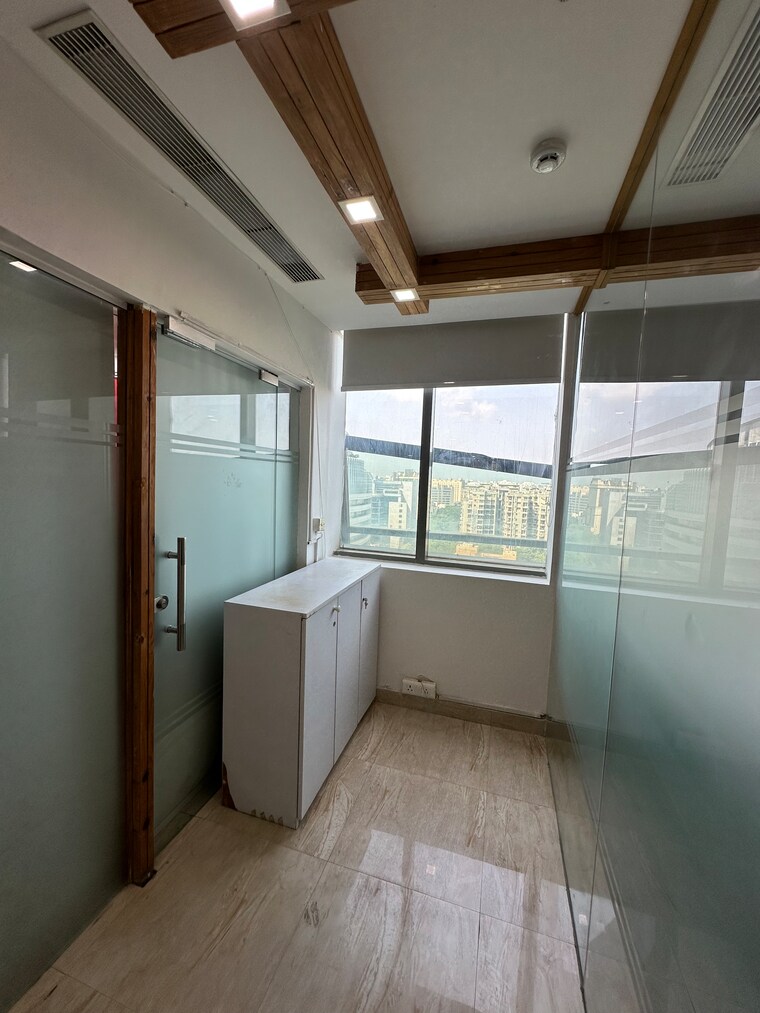 Balcony, spaze-itech-park Commercial Office Space 1000 Sq.Ft. In Sector 49 Gurgaon 10770512