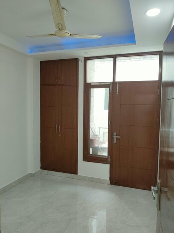 2 BHK Builder Floor for Rent in Sector 8 Dwarka, Delhi