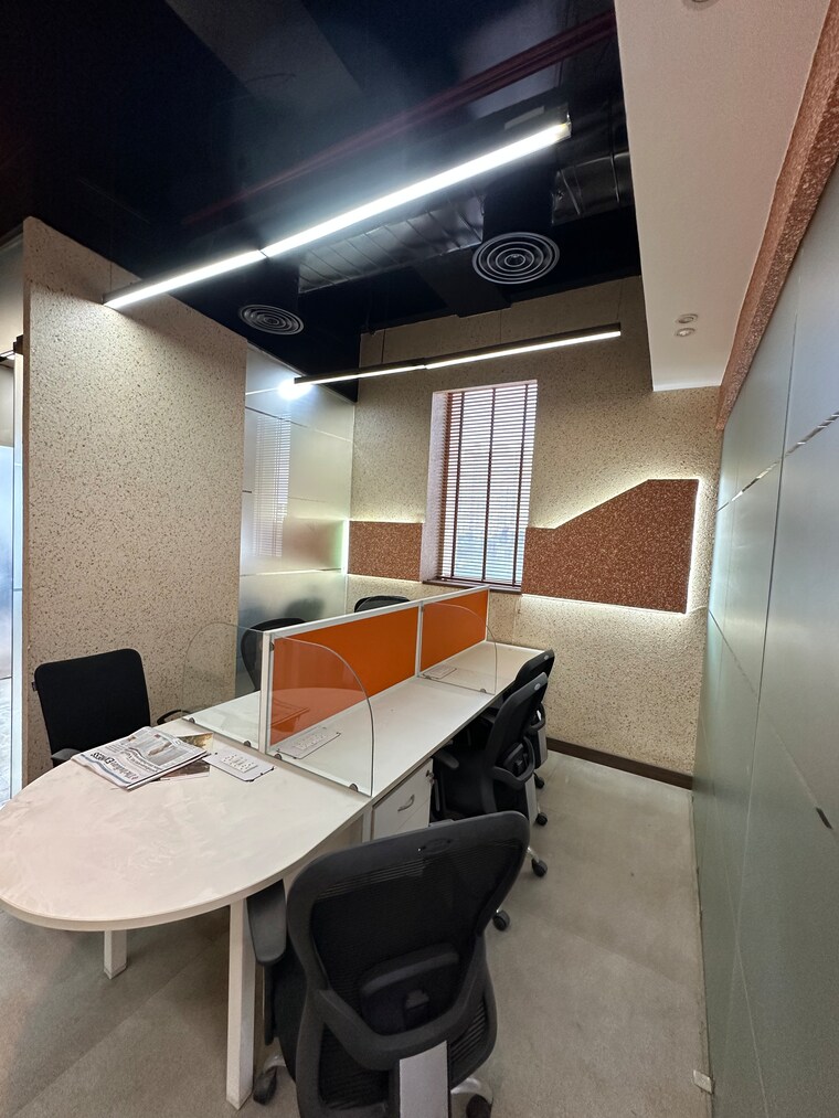Team Area, suncity-success-tower Commercial Office Space 1400 Sq.Ft. In Sector 65 Gurgaon 10770529