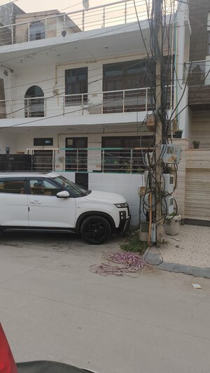 3.5 BHK Independent House For Sale in Sector 11