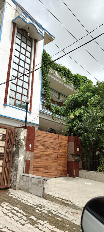 3 BHK House for Sale in Sector 8, Faridabad