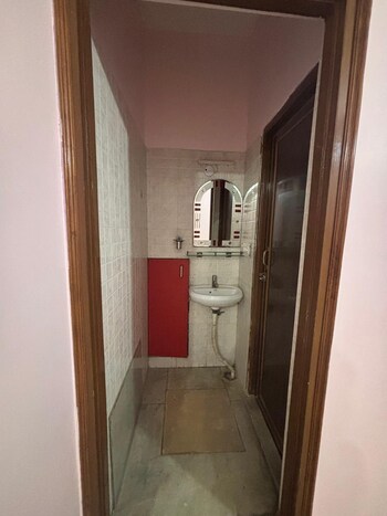 1 BHK Builder Floor for Rent in Palam Vihar, Gurgaon