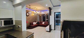 Amolik Heights