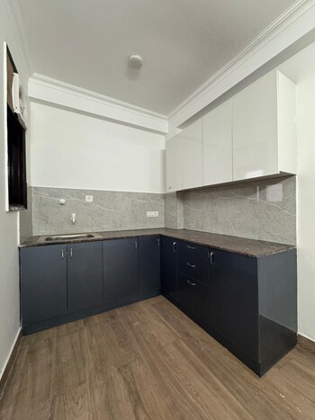 1 BHK Flat for Rent in Chattarpur, Delhi