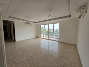 3 BHK Builder Floor for Rent in Sector 40, Gurgaon