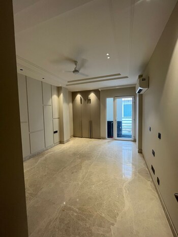 3 BHK Builder Floor for Rent in Greater Kailash, Delhi