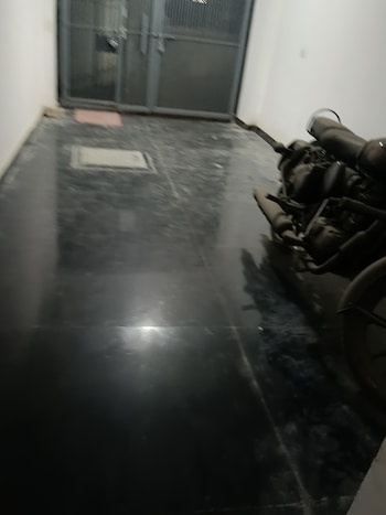 1 BHK Builder Floor for Rent in Freedom Fighters Enclave, Delhi