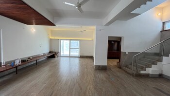 Magna Majestic Meadows