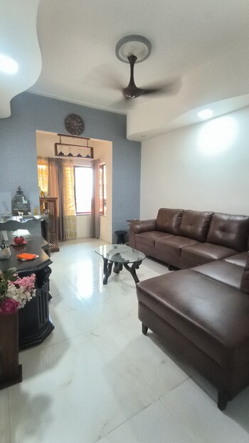 2 BHK Flat for Rent in Mahim West, Mumbai