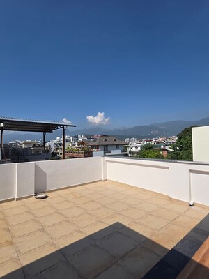 5 BHK Independent House – Exterior View View at Sahastradhara Road - for Sale