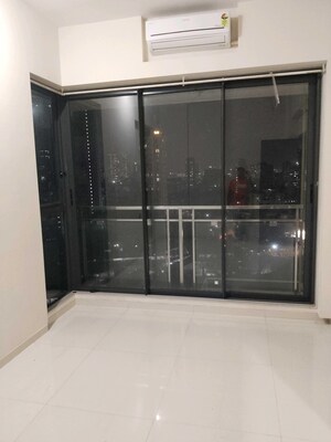 Room in 2 BHK Apartment at Sugee Paavan, Matunga East – for Rent