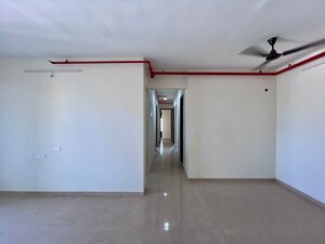 Room in 3 BHK Apartment at Dosti Eastern Bay, Wadala – for Rent
