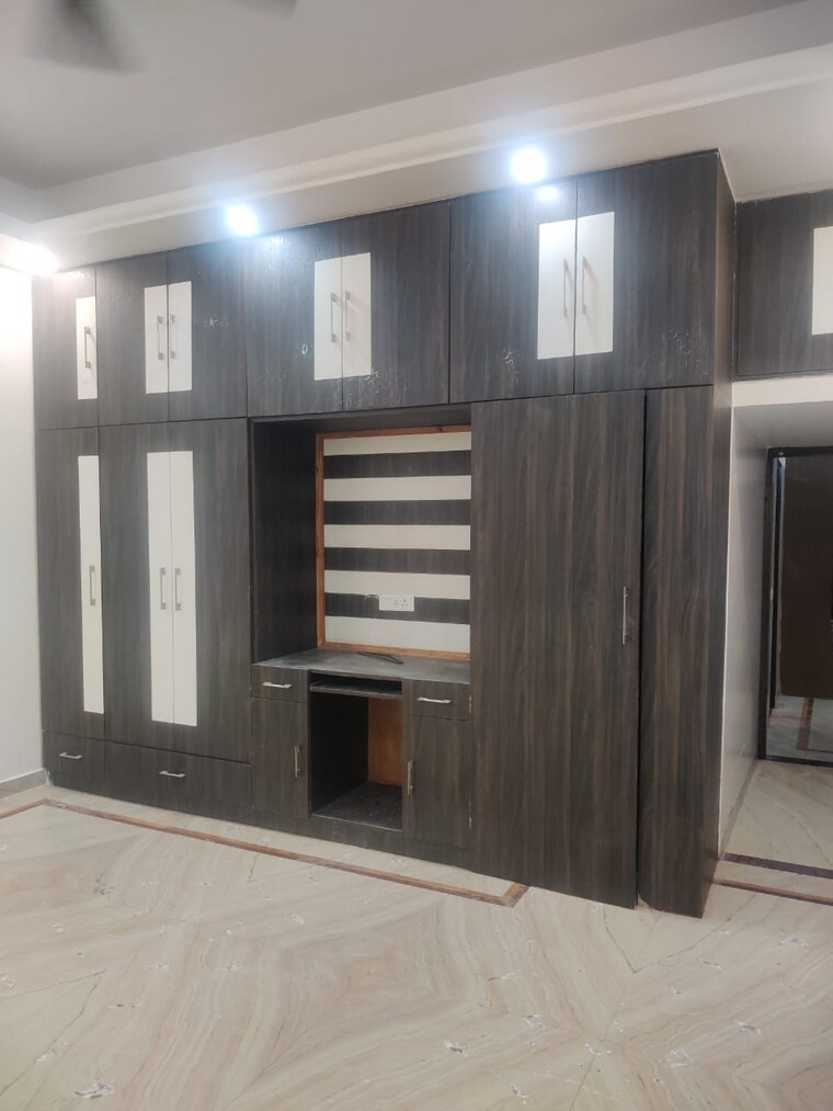 Room, gail-society 3 Bedroom 1300 Sq.Ft. Independent House In Pi Greater Noida Greater Noida 10777698
