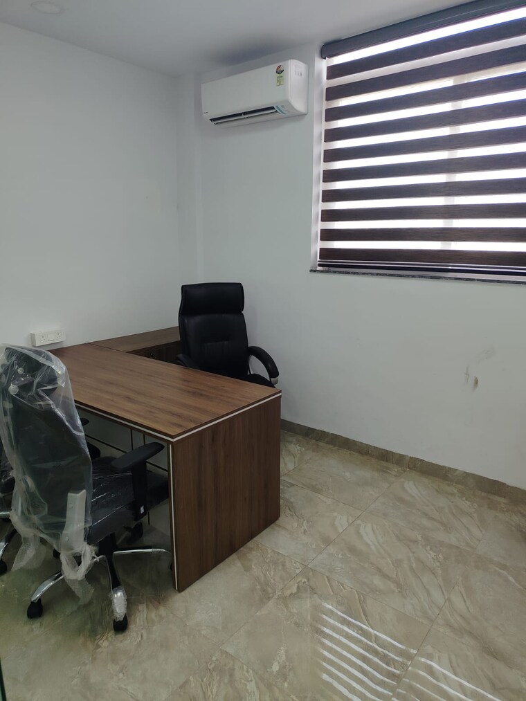 Team Area, sector 62 Commercial Office Space 800 Sq.Ft. In Sector 62 Noida 10777697