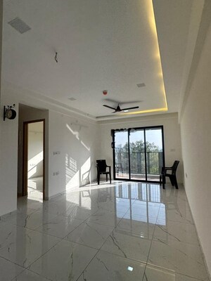 Room in 2 BHK Apartment at Mahindra Nestalgia, Pimpri – for Rent
