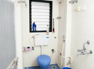 Bathroom in 1 BHK Apartment at Veena Nagar CHS, Mulund West – for Rent