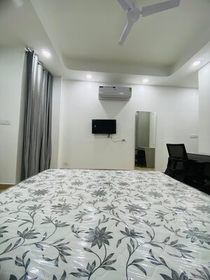 Bedroom in Studio Builder Floor at Sector 46 – for Rent