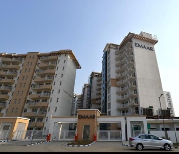 Emaar The Palm Drive-Palm Studios