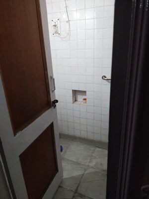 Bathroom in 3 BHK Apartment at Apex Anuradha Apartments, Paschim Vihar – for Sale