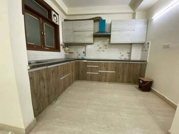 3 BHK Builder Floor for Rent in Chattarpur, Delhi