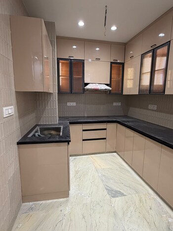 3 BHK Builder Floor for Sale in Pitampura, Delhi