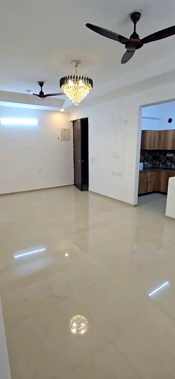 Prateek Grand Carnesia