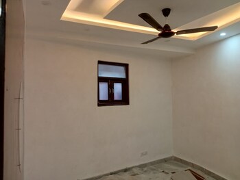 2 BHK Builder Floor for Rent in Kishangarh, Delhi
