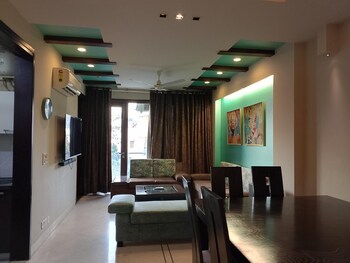 3 BHK Builder Floor for Sale in East Of Kailash, Delhi