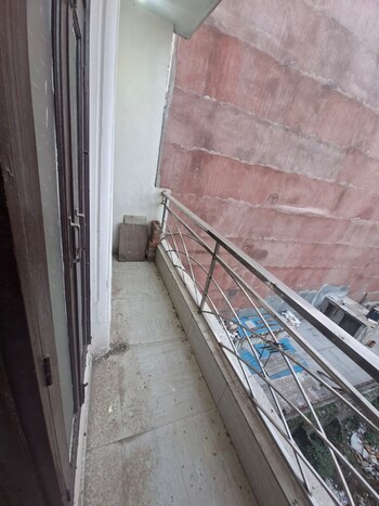 2 BHK Builder Floor for Rent in Chattarpur, Delhi