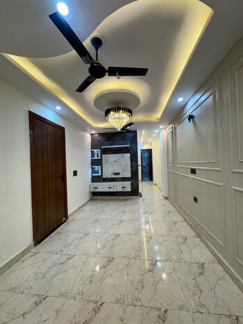 3 BHK Builder Floor for Sale in Dwarka Mor, Delhi