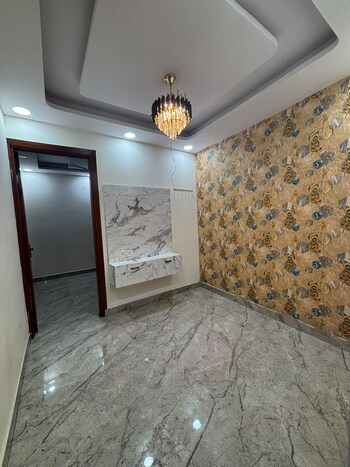 2 BHK Builder Floor for Rent in Mansa Ram Park, Delhi