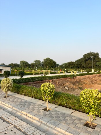 KLJ Greens