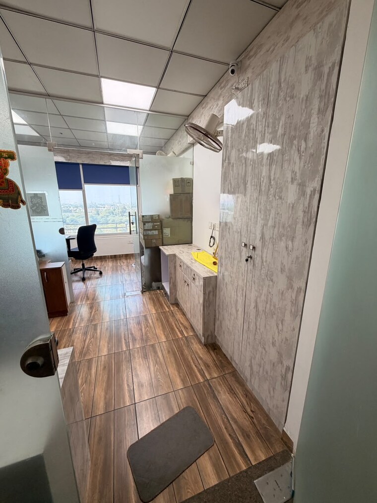Kitchen, puri-81-business-hub Commercial Office Space 500 Sq.Ft. In Sector 81 Faridabad 10785151