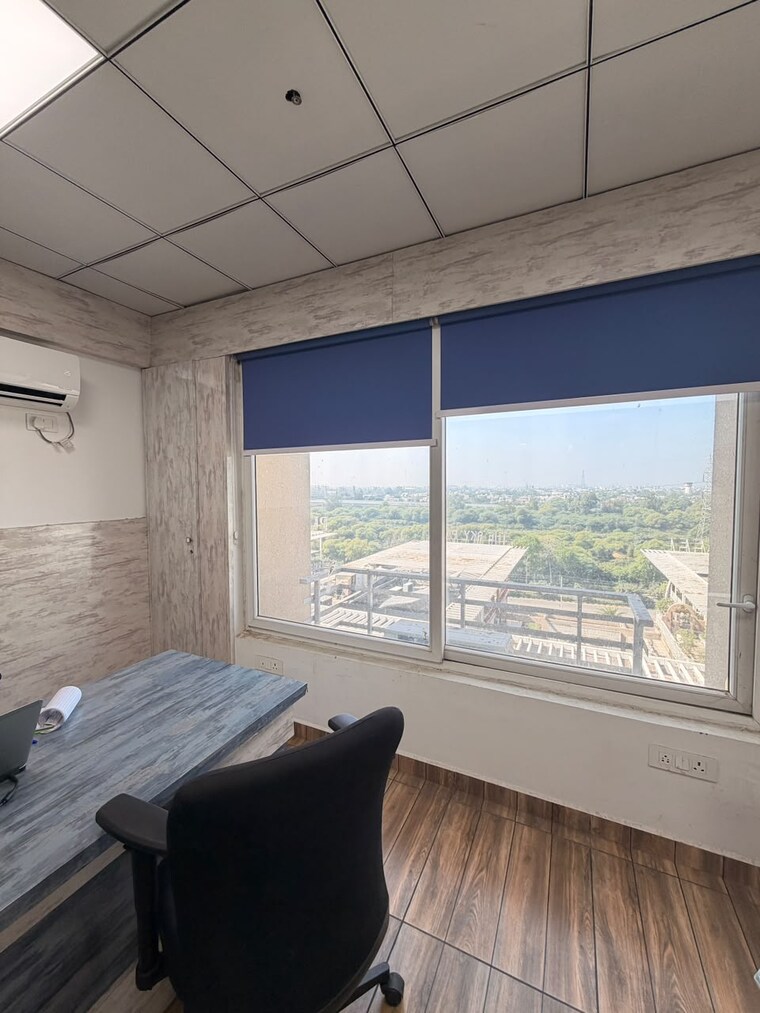 Kitchen, puri-81-business-hub Commercial Office Space 500 Sq.Ft. In Sector 81 Faridabad 10785151