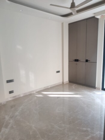 3 BHK Builder Floor for Sale in Safdarjung Enclave, Delhi