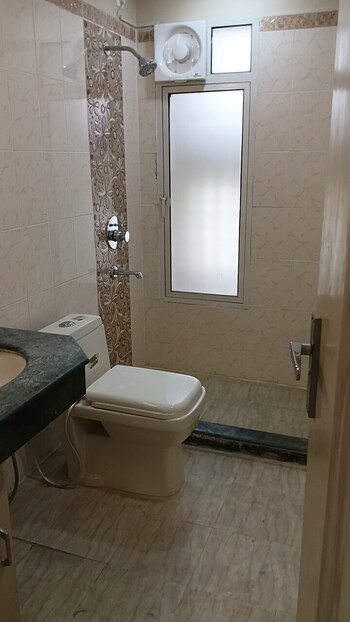 RWA Apartments Sector 29