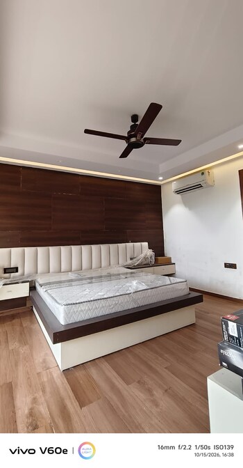 Realtech The Luxurium